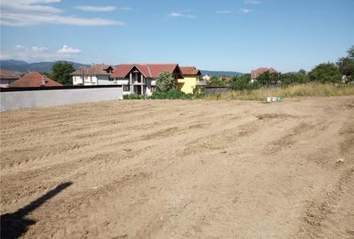 Teren de 3000 mp, în Central - 5