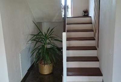 Casă individuală cu 3 camere cu Canalizare în Primăverii - 10