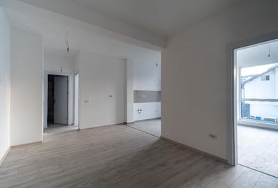 Apartament cu 3 camere decomandat în Central - 1