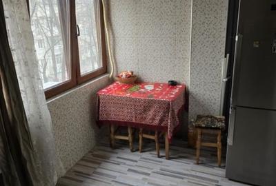 Închiriez garsonieră Închiriez garsonieră - 3