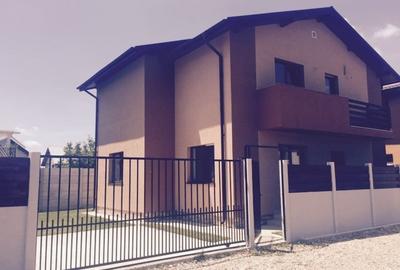 Casă cu 4 camere în Chiajna