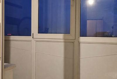 Apartament cu 4 camere semidecomandat în Craiovei - 2