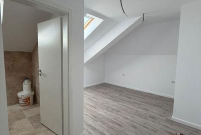 Apartament cu 3 camere în Central - 13