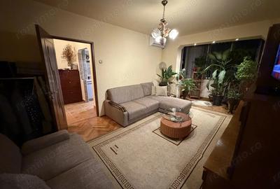 Apartament cu 2 camere semidecomandat, mobilat în Central