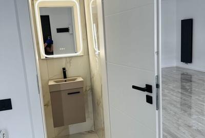 Casă cu 3 camere cu Teren 500 Mp în Domnești - 13