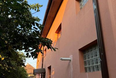 Casă cu 6 camere cu Teren 490 Mp în Bartolomeu - 2