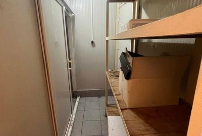 Spațiu comercial, de 27 mp, în Central - 3