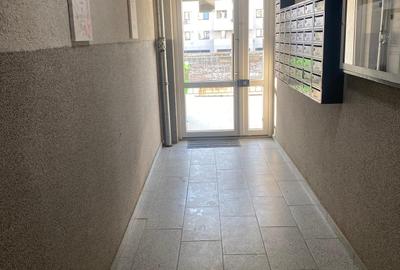 DE INCHIRIAT! Apartament 2 camere decomandat 60 mp , Sector 4 - 3