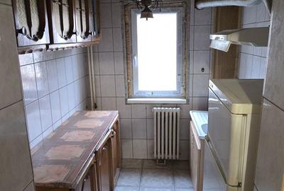 Apartament cu 3 camere semidecomandat în Central - 6