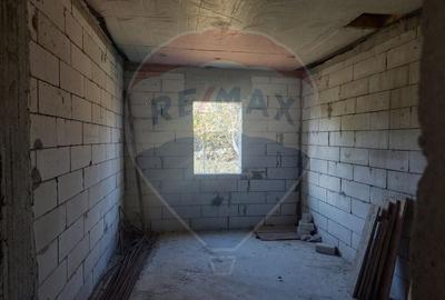 Casă individuală cu 5 camere cu Garaj în Căiuți - 10