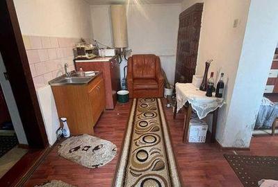 Casă cu 4 camere cu Teren 250 Mp în Țigănești - 1
