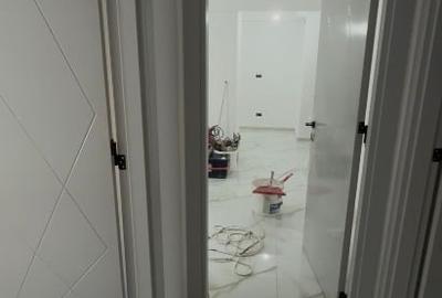Apartament cu 3 camere semidecomandat în P-ța Muncii - 1