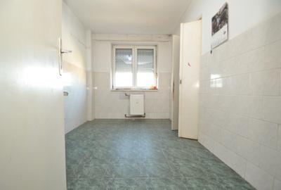 Apartament 3 camere, Ultracentral, zona Catedrala-P-ta Victoriei - 2