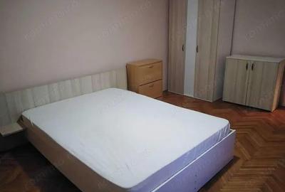 Garsonieră decomandată în 13 Septembrie - 1