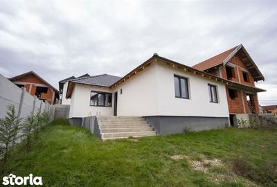 Casă cu 3 camere cu Teren 300 Mp în Sânmartin - 3