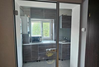 Apartament cu 3 camere decomandat în Central - 13