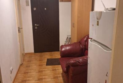 Garsonieră decomandată în Berceni - 2
