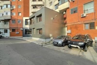 Birou, de 260 mp, în Piața Centrală - 9