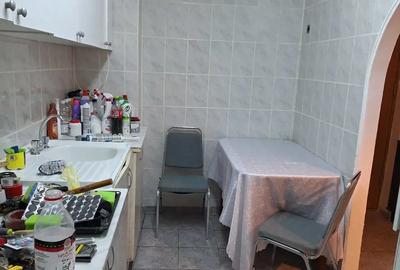Inchirieri 3 camere. - 3