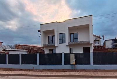 Casă cu 4 camere în Valea Lupului - 3