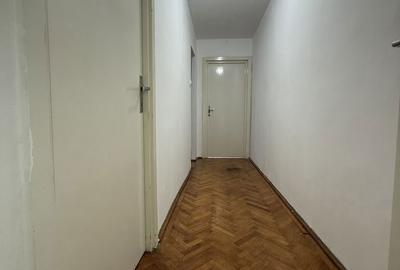 Apartament cu 3 camere semidecomandat în Circumvalațiunii - 7