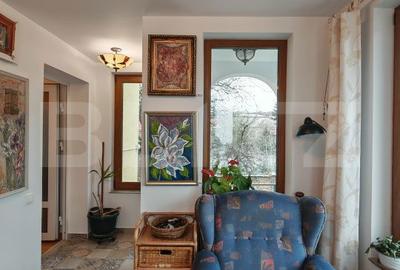 Casă cu 7 camere cu Teren 608 Mp în Central - 3