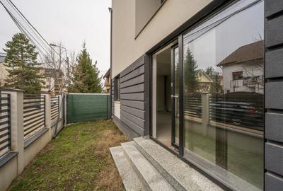 Duplex cu 4 camere decomandat cu Canalizare în Păcii - 2