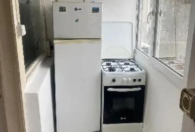 Garsonieră decomandată în Far - 3