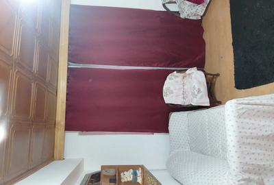 Inchiriez apartament cu doua camere in Ha?eg situat la parter utilat si mobilatr - 4