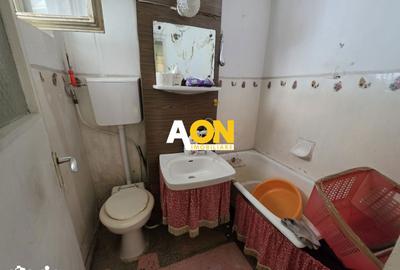 Apartament cu 4 camere semidecomandat în Cetate - 2