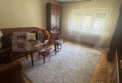 Apartament cu 3 camere decomandat, mobilat în Micro 16 - 8