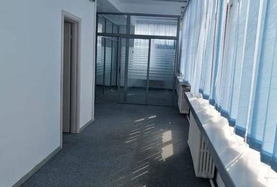 Birou, de 3,660 mp, în P-ța Rosetti - 6