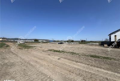 Teren de 375 mp, în Șelimbăr