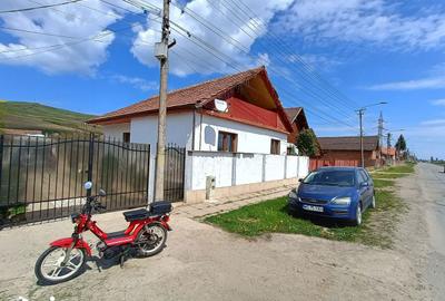 Casă cu 3 camere cu Teren 400 Mp în Central - 7