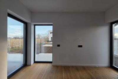 Casa individuala pe parter 105mp utili, teren 520mp, Stupini - 12