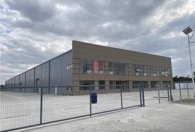 Spațiu comercial, de 4,260 mp, în Central - 10