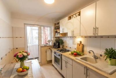 Apartament cu 4 camere decomandat, mobilat în Central - 7