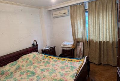 Apartament cu 4 camere decomandat în Central - 3