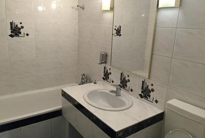 Apartament 2 camere decomandat, 60 mp, bloc 1990 - 13