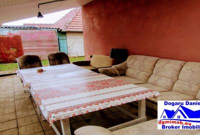 Casă cu 5 camere cu Canalizare în Central - 9