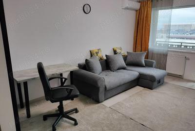 Apartament cu 2 camere decomandat în Tractorul - 2