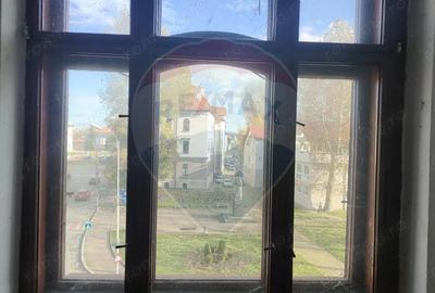 Apartament cu 5 camere semidecomandat în Ultracentral - 2