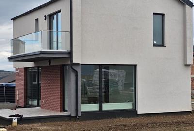 Casă cu 3 camere în Bod - 2