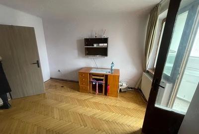Garsonieră decomandată în Complex Studențesc - 2
