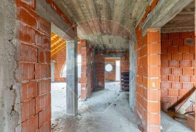 Vila 4 camere si teren 4421mp de vanzare - 16