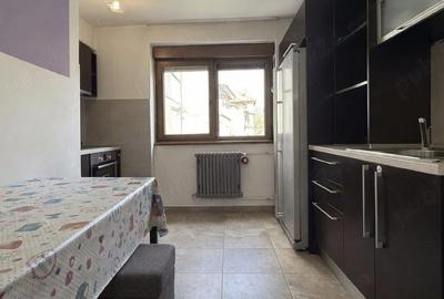 Apartament cu 4 camere decomandat în Medicină - 1