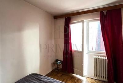 SEMICENTRAL - Dacia - 2 Camere - Etaj 1 - Geam la baie - Balcon - 4