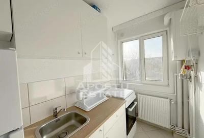 Apartament cu 3 Camere, Renovat recent, centrala proprie, Girocului - 2