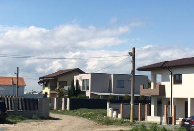 Teren Construcții intravilan de 1000 mp, în Km 5