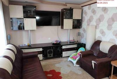 Casă individuală cu 8 camere cu Teren 454 Mp în Snagov - 2